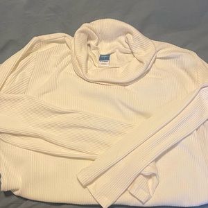 Old Navy Maternity Turtleneck